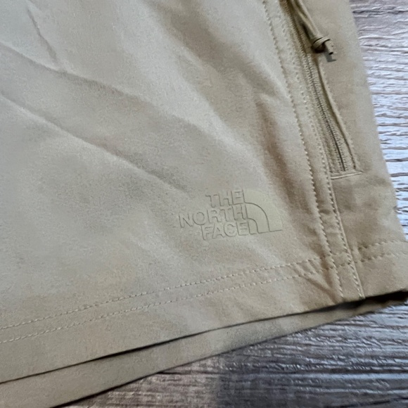 THE NORTH FACE Men's Rolling Sun Packable Shorts (Size 33) - Picture 5 of 16